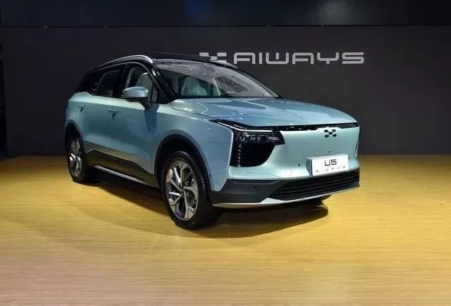 来晚了不怕 用品质说话——爱驰u5上市售19.79万起-新浪汽车