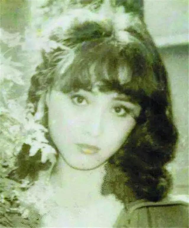 曾是舞蹈演员比天仙女儿美十倍刘晓莉与陈金飞关系不浅