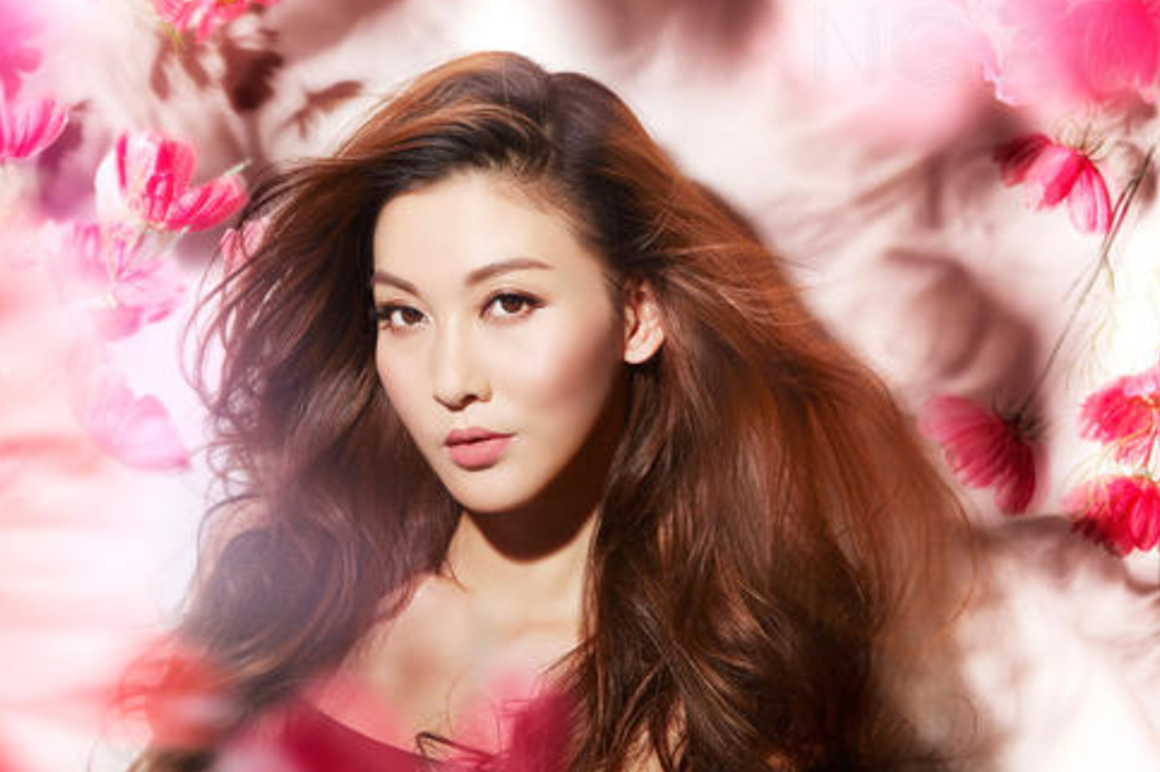 娱乐圈高颧骨女星谁最美？刘涛排第一，王菲没进前三！