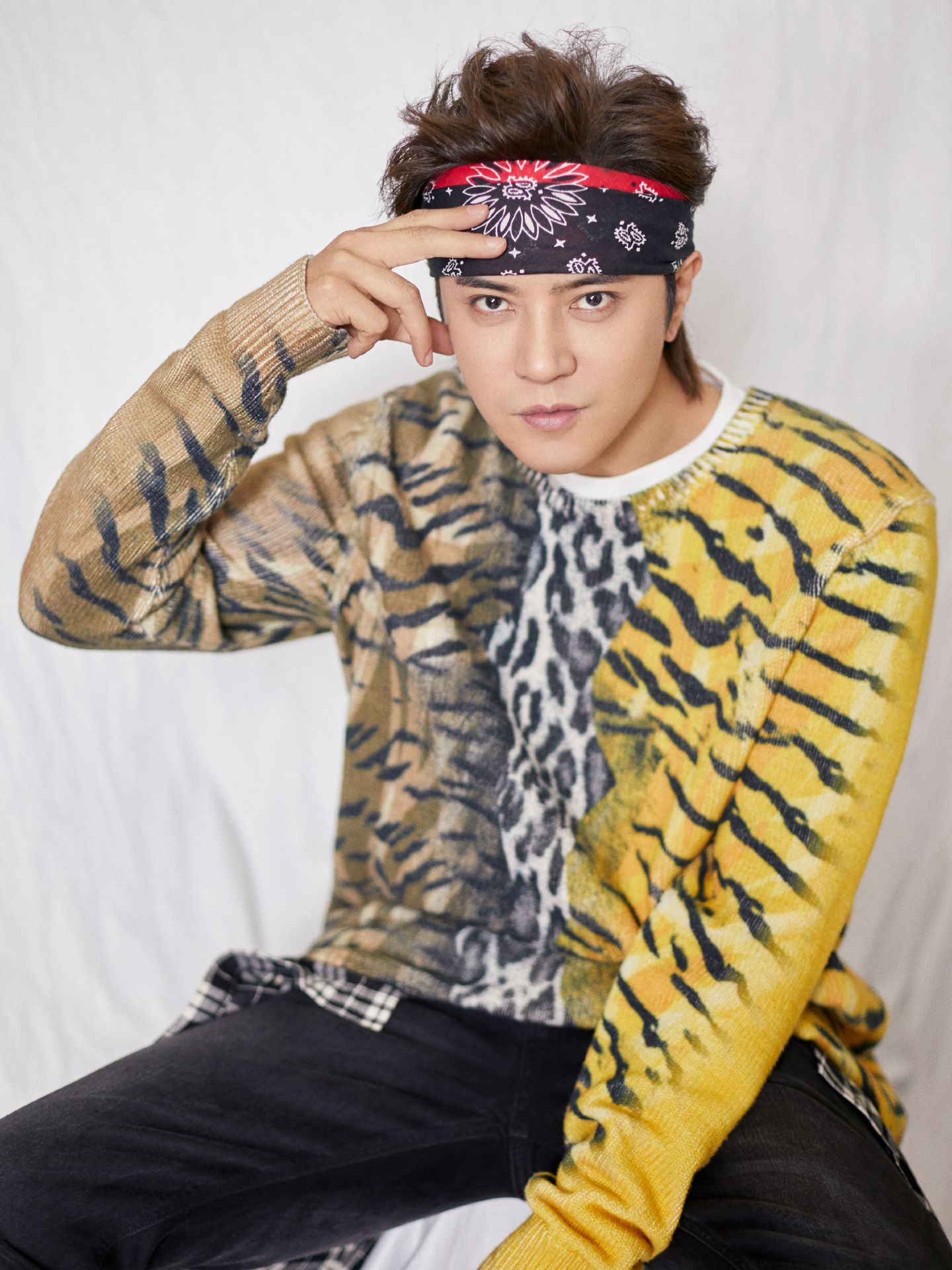 罗志祥最近是怎么回事,穿搭越来越帅了