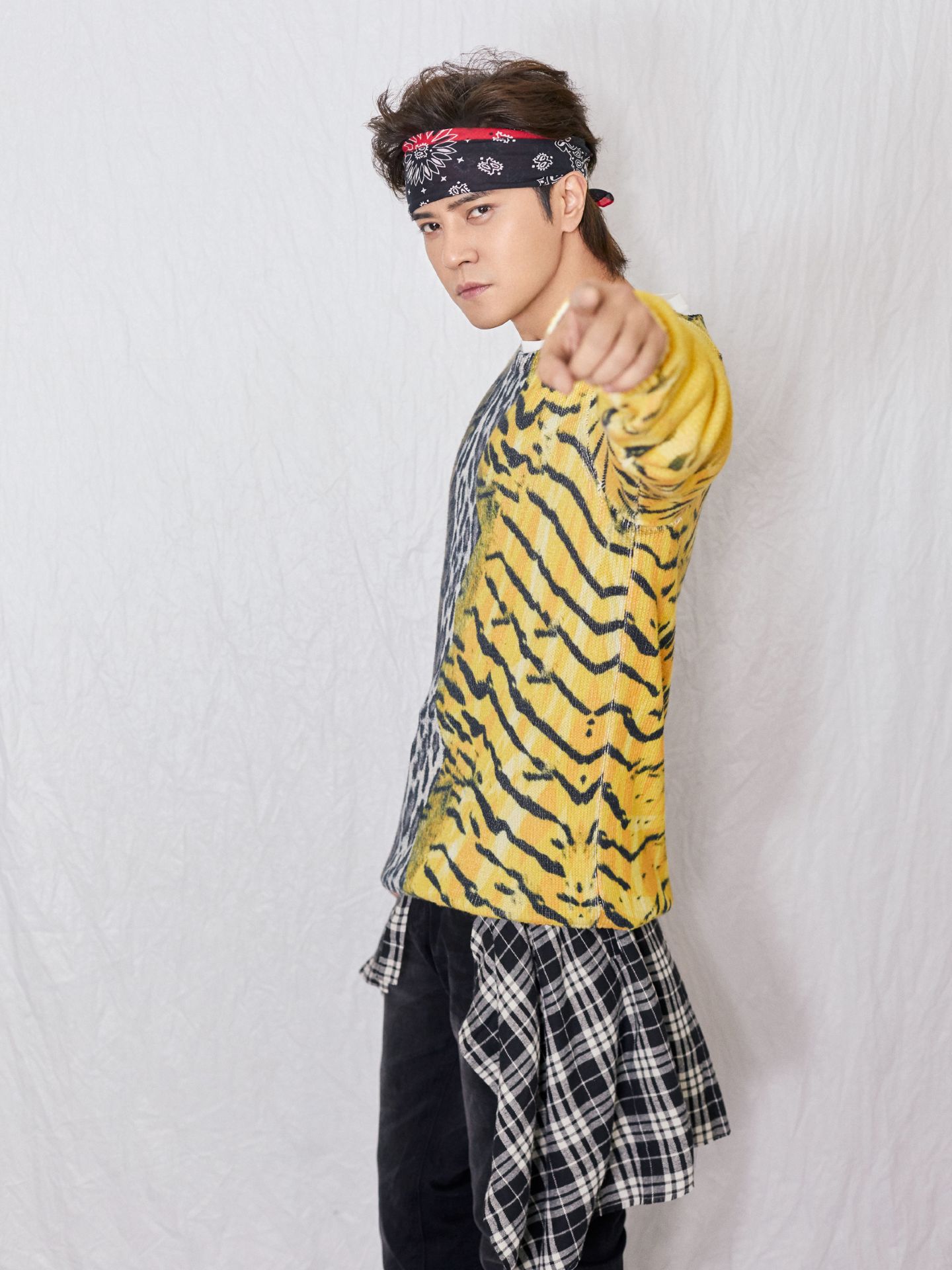 罗志祥最近是怎么回事,穿搭越来越帅了