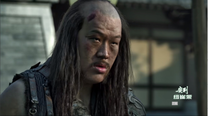 卸妆后判若两人,还是90后