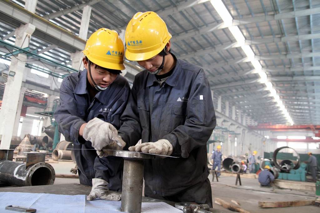 我国高级技工供不应求缺口达几千万背后有着怎样的社会问题