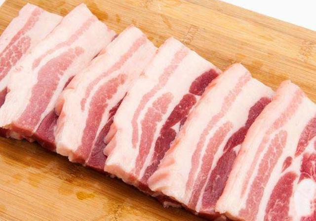 教大家做肉焖平菌,大蒜香鲜,平菌软滑,清爽鲜美,油而不腻