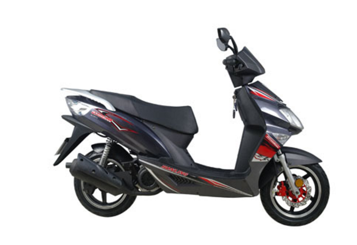 售价3980元!149cc引擎的日雅踏板,续航200公里,极速85公里