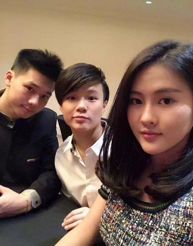 跳水皇后陈若琳27岁退役考取人大硕士汉服亮相网友真仙