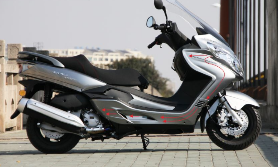 售价3980元!149cc引擎的日雅踏板,续航200公里,极速85公里