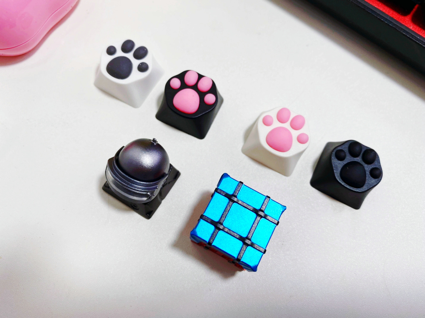 林俊杰吃鸡同款!ZOMO猫爪键帽简评!