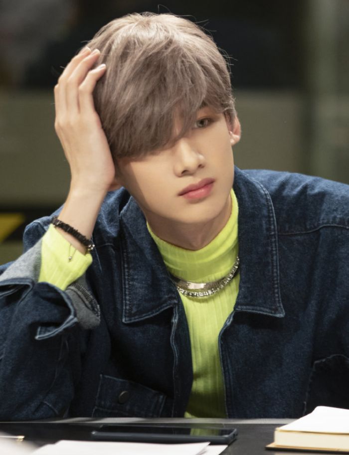 《大侦探》白敬亭又换了新发型,当看到效果后,全网女生沦陷了!