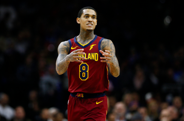 爵士第一时间裁掉了杰夫格林,原因仅仅是为了能让乔治-尼昂可以拥有