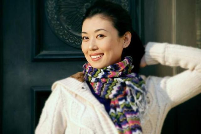 被曝嫁豪门今感情成谜,42岁依旧优雅迷人|央视|李红|吴志阳_新浪新闻