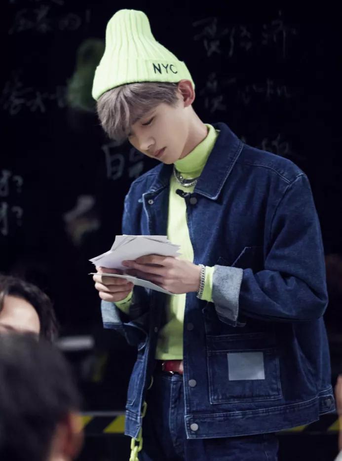 《大侦探》白敬亭又换了新发型,当看到效果后,全网女生沦陷了!