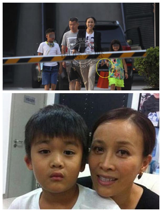 歌后那英全家近照曝光,吸烟成瘾憔悴臃肿似老妇,儿女小名很奇特