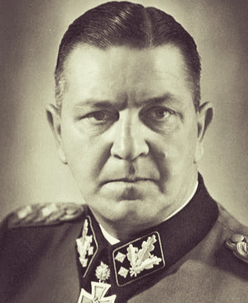 纳粹臭名昭著的骷髅师被东西方盟军所嫌恶,末任师长最终被绞死