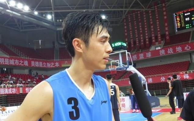 曾遭山东男篮弃用,如今成功入围国家队|cba|张振楠|山东男篮_新浪网