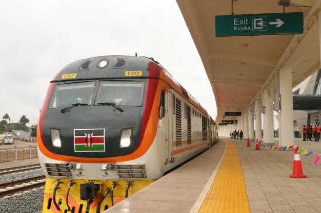 肯尼亚铁路正式通车,全部采用"中国标准"