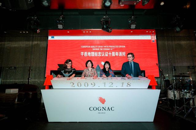 干邑,首个在中国获得地理标志认证的外国烈酒,已经十周年了