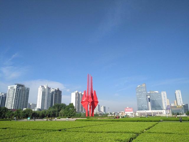 山东“物流之都”城市，是面积最大的城市，还是人口最多的城市