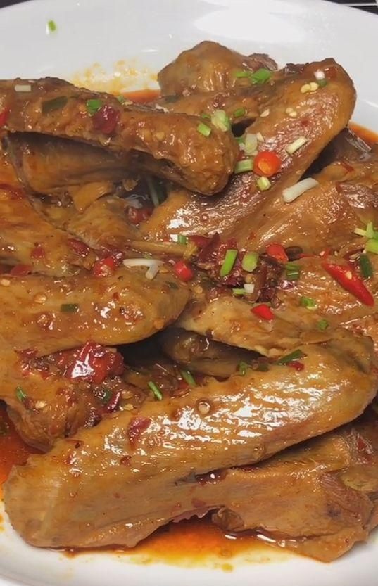 红烧鸭翅,何止是香辣有味,简直好吃到停不下来