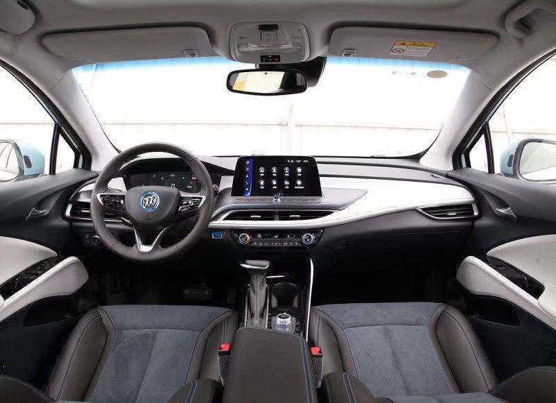 圣诞老人倾心推荐 四款续航超400km 价格15万元左右的纯电动轿车