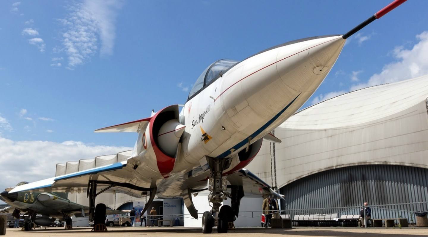 舅舅不疼姥姥不爱幻影4000战机性能虽然出色结局却很悲凉