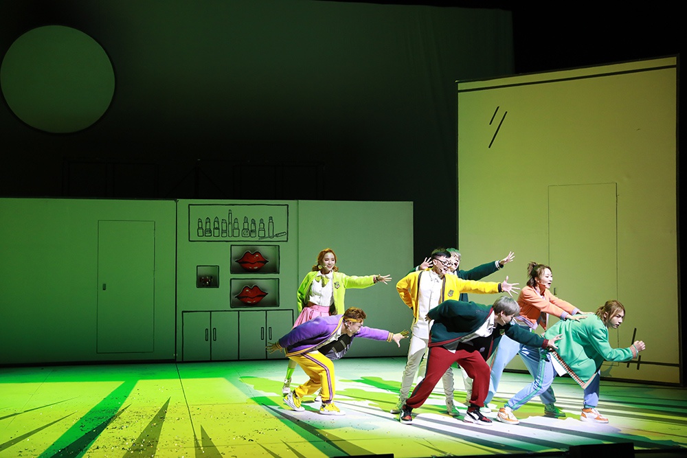 原创中文版音乐剧《快把我哥带走》今日在沪首演 青春四溢