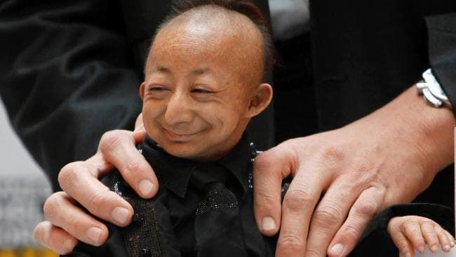 中国最矮小的男人:梦想就是娶个漂亮媳妇,他最后实现了吗?