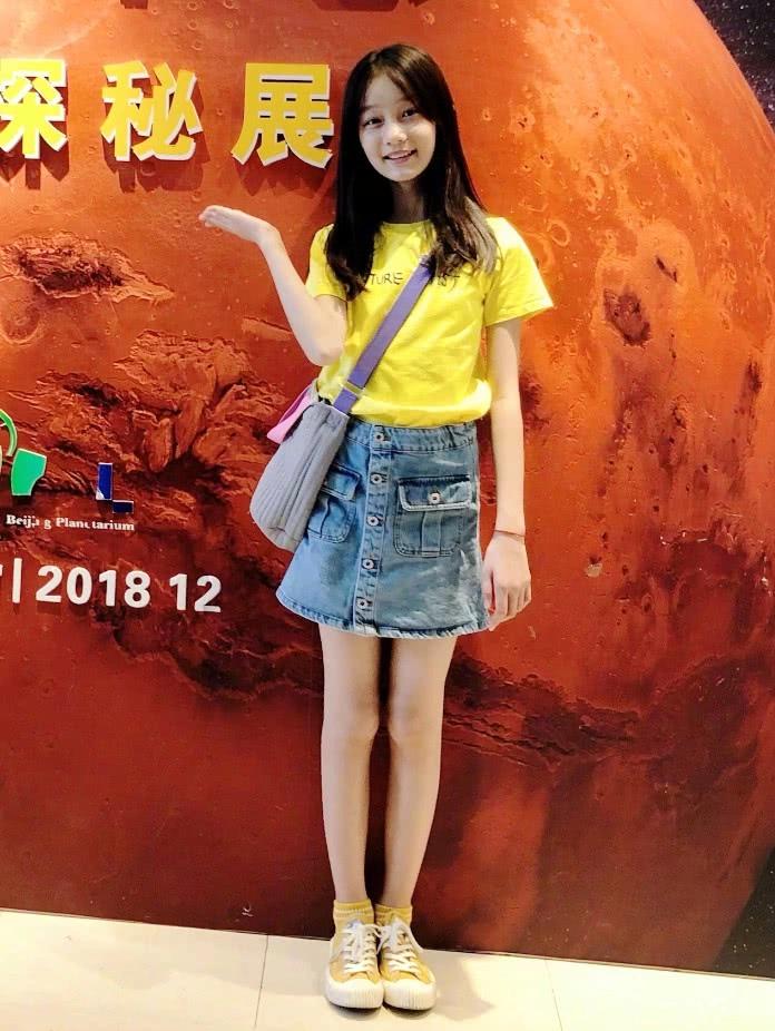 纪姿含|赵薇|紧身裤_新浪新闻