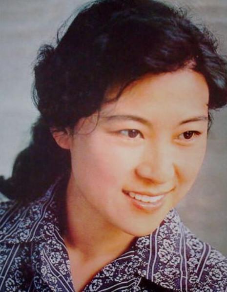 当然,其中还有一位与刘晓庆,,并称为""的女演员,她就是.