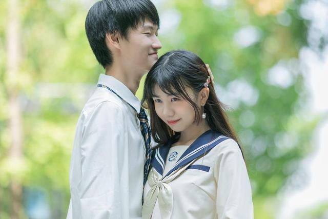 撒娇|十二星座|女生_新浪新闻