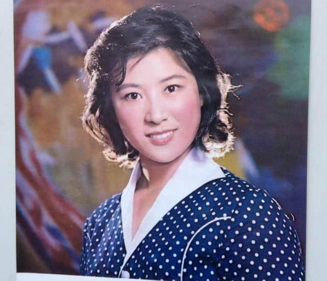 看到69岁的王馥荔才知道什么叫美了一辈子儿子和杨幂是好友