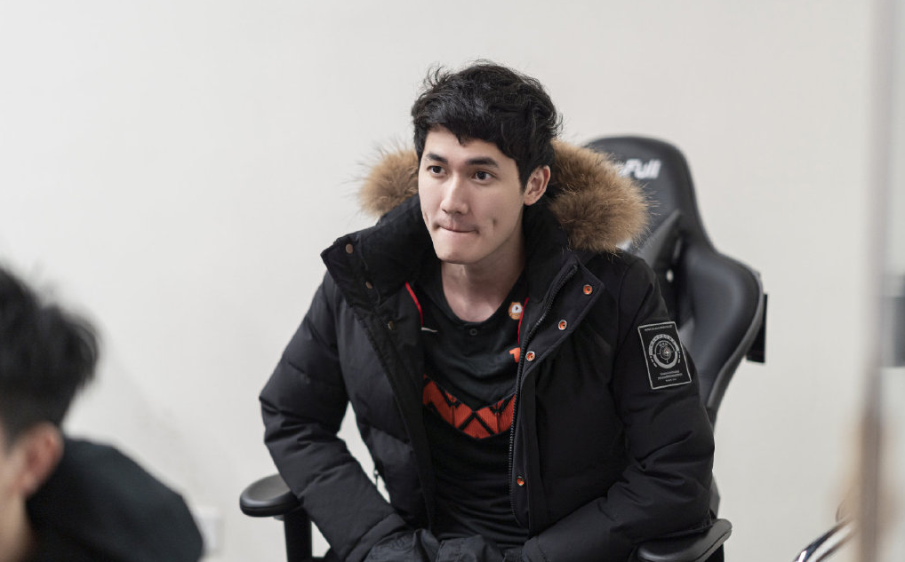 tes德杯被淘汰,rng粉丝热议karsa:就是想看到vg赢!