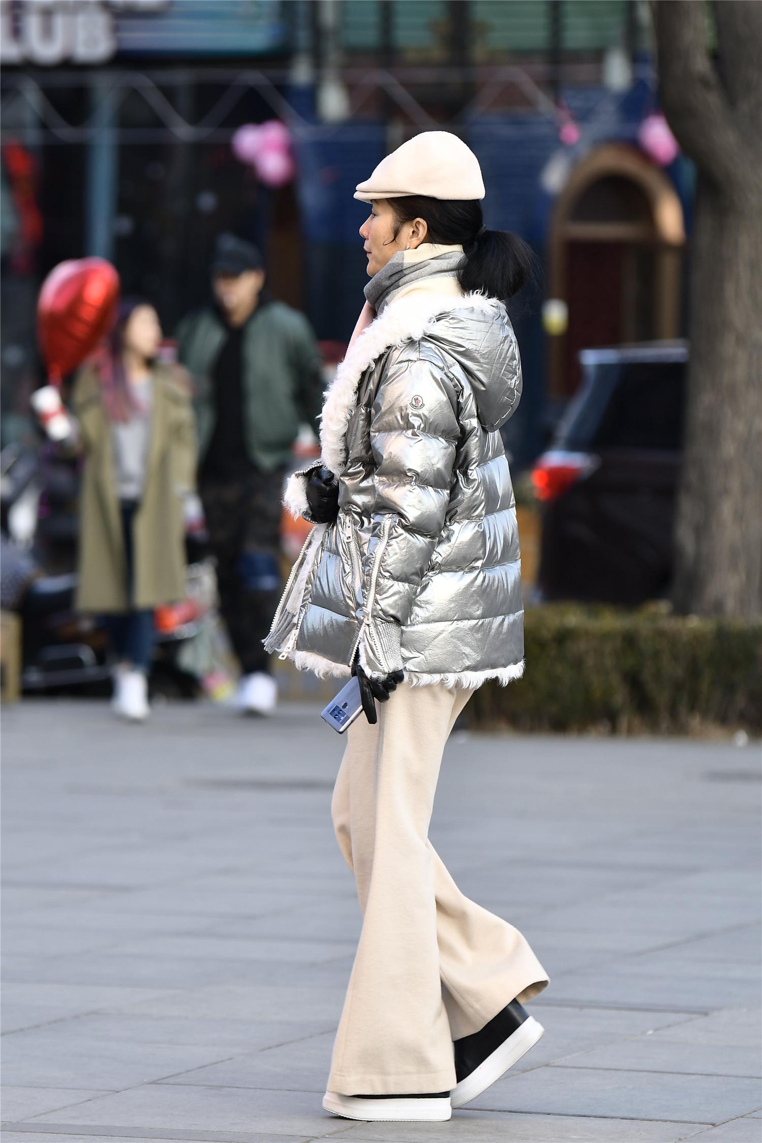 羽绒服和棉袄_羽绒服和棉袄哪个更好-第2张图片-潮百科