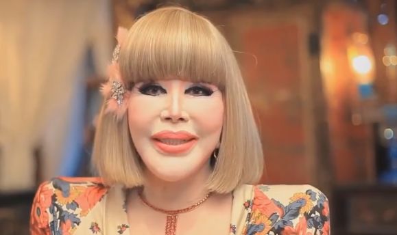 泰国一位81岁老太太,容颜和同龄人相比年轻好几十岁!