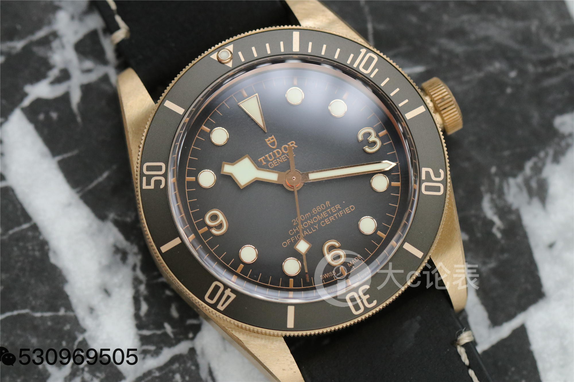 大c论表:zf帝舵小铜花石板灰配色,岁月复古痕迹!