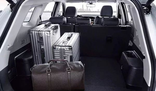 快过年了，入手10万内中型SUV，宽敞舒适有面子