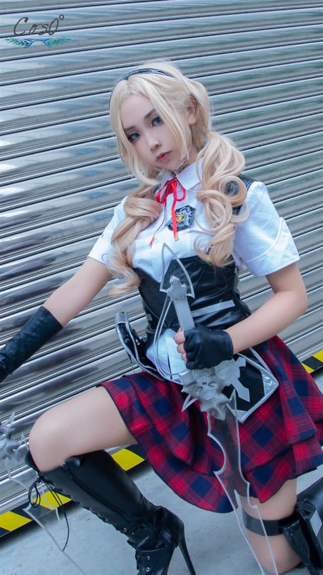 cos枪神纪艾琳场照