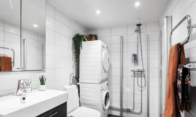 晒他73平小户型,人人都嫌的斜顶房,却被装出了大豪宅的气质!