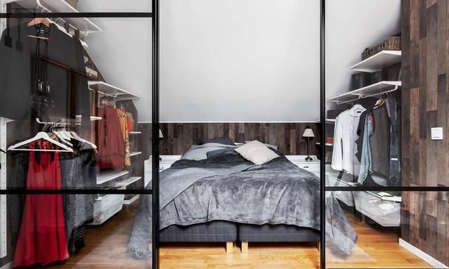 晒他73平小户型,人人都嫌的斜顶房,却被装出了大豪宅的气质!