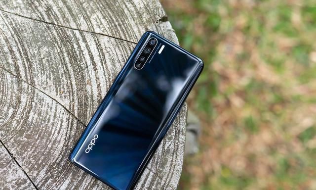 oppoa91图赏轻薄手感与良好续航的结合