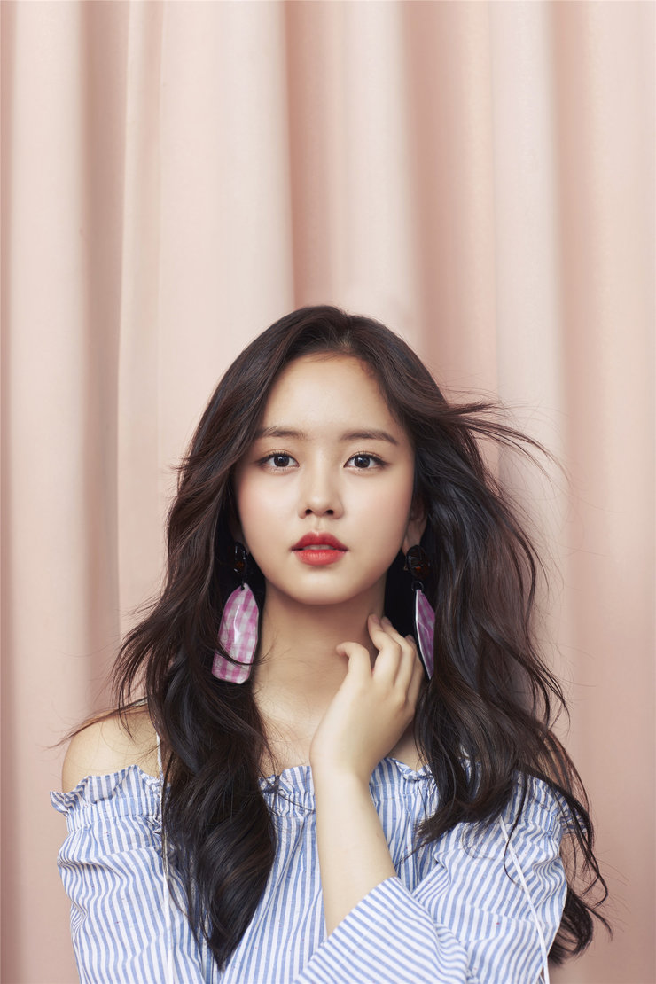 金所炫时尚大片 好看的不要不要