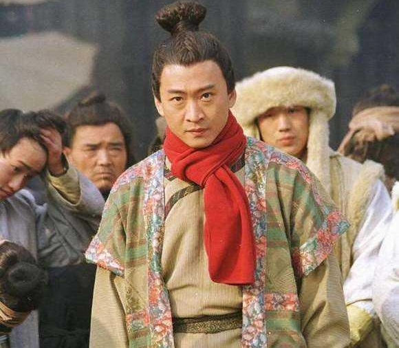 网友评价周杰版杨康:衣服和发型怎么看都像媒婆