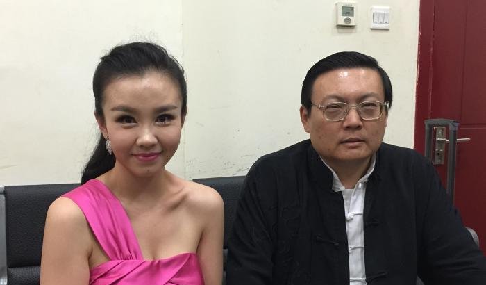 梁宏达到底得罪了谁为何他的节目全部停播本尊以回复