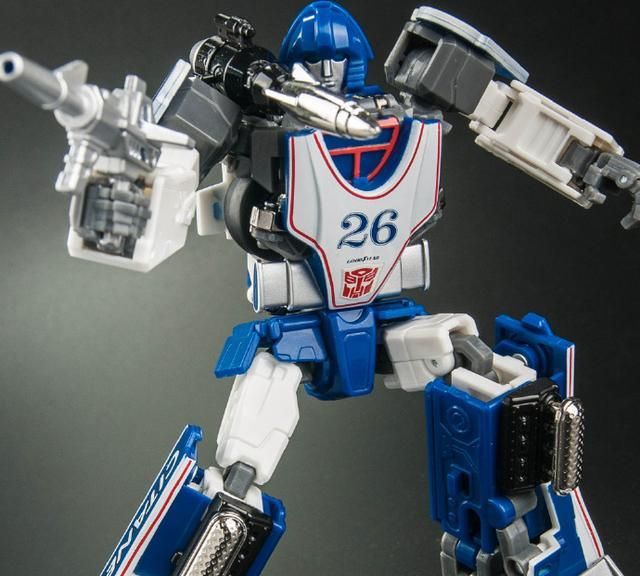 变形金刚g1系列:汽车人中的两员战士金飞虫和幻影