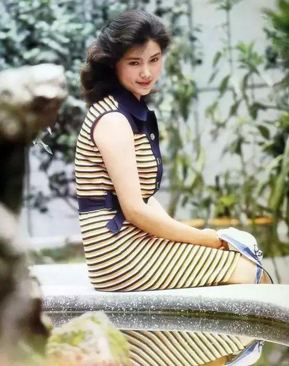 姜黎黎的丈夫汪宝生,是长影厂的演员,也是金鸡,百花双料影帝.