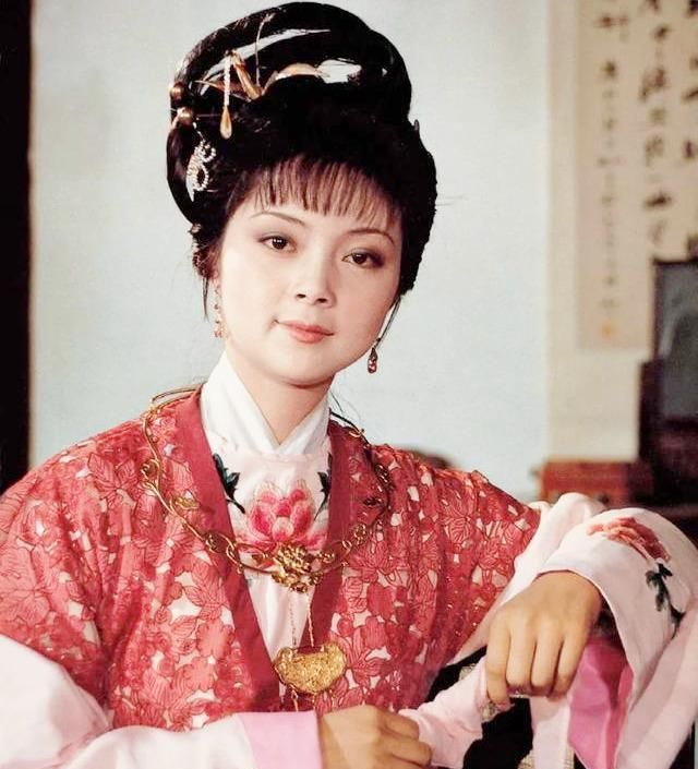 87红楼梦:戏拍到一半,原单位强行要她回去,央视出面才留下__财经头条
