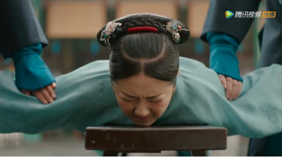 李兰迪被罚20板,结果打了33下|梦回大清|抠图|板子_新浪新闻