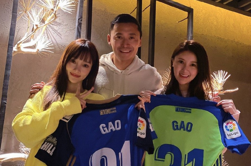 这回没去做头发,李小璐与高雷雷同框,还有另一离异女星在场