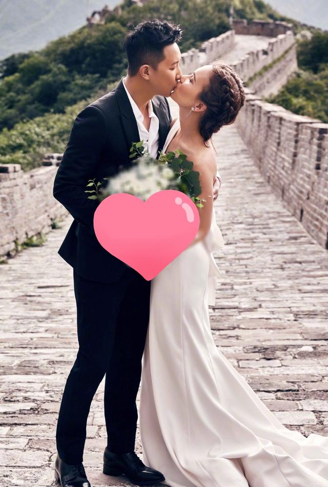 韩庚卢靖姗长城上拍婚纱照大气又不失浪漫甜蜜互动超养眼