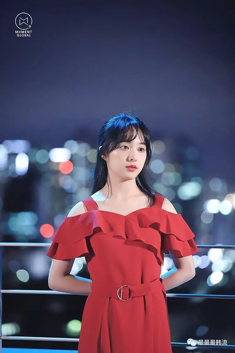 这美貌不输爱豆啊